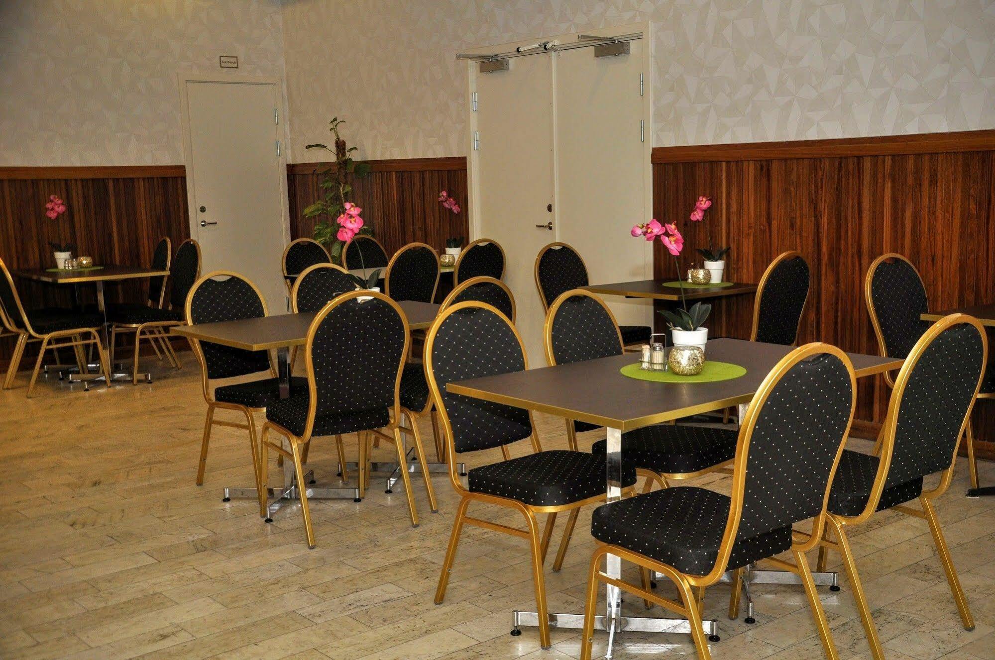 Ronneby Cityhotell Zewnętrze zdjęcie